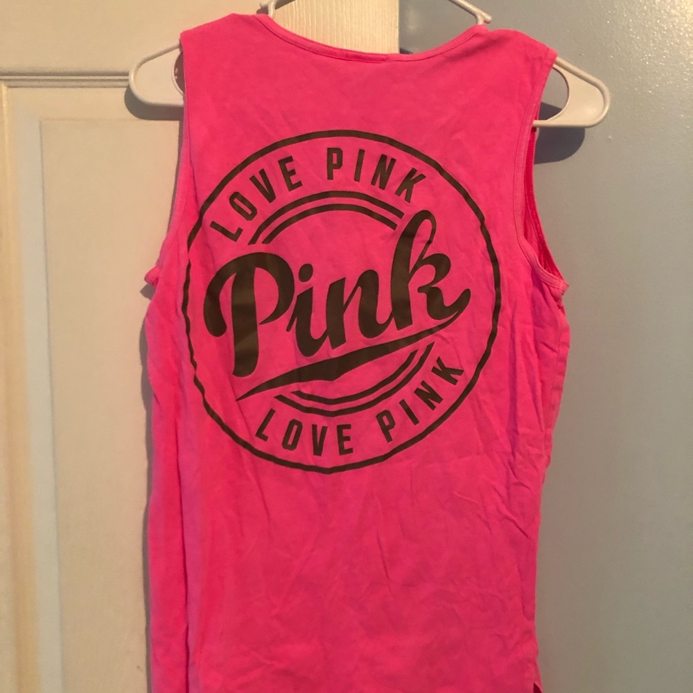 pink Pink shirt